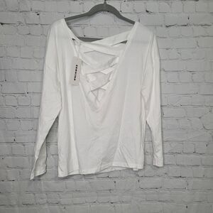 Women's Criss Cross V Neck Back Top Small